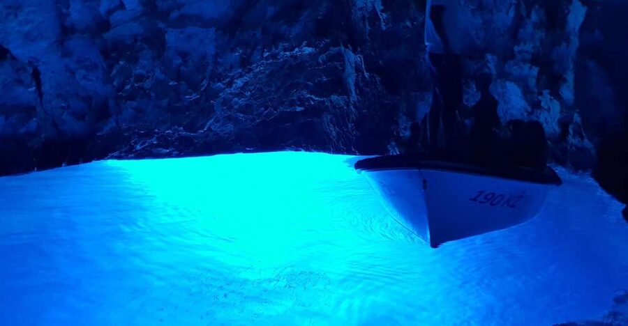 From Hvar: Vis Island and Blue Cave Speedboat Tour - Stiniva Beach and the swim from the boat