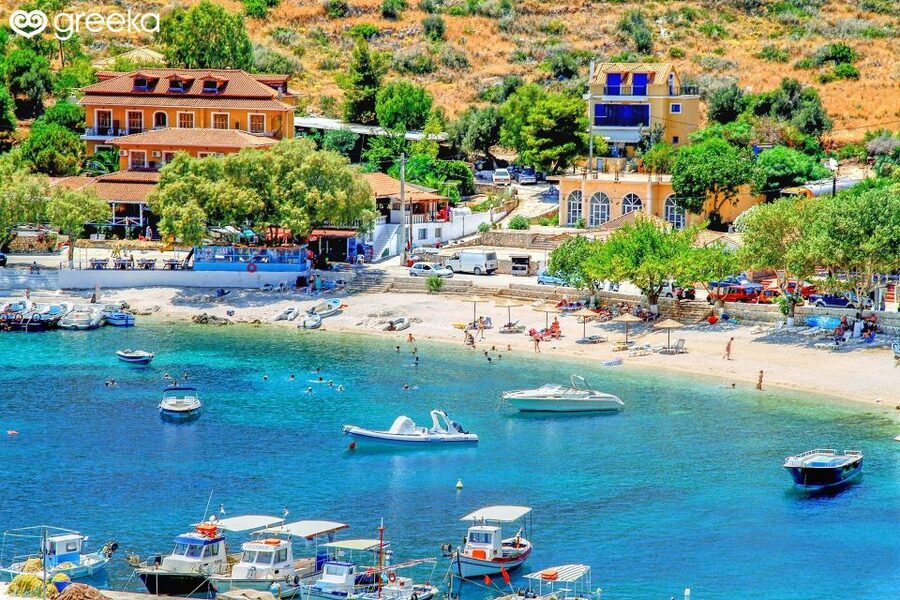 From Kefalonia: Blue Cave Boat Cruise & Shipwreck Photo Stop - Alykanas: one hour for food and a village walk