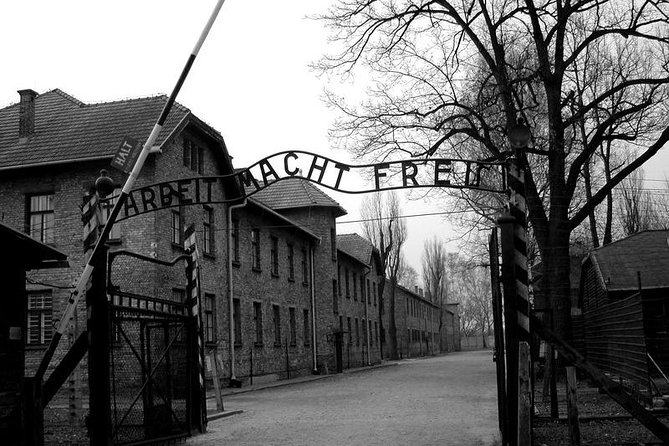 From Krakow: Auschwitz-Birkenau and Salt Mine with Private Transfer - Auschwitz I and Auschwitz II-Birkenau