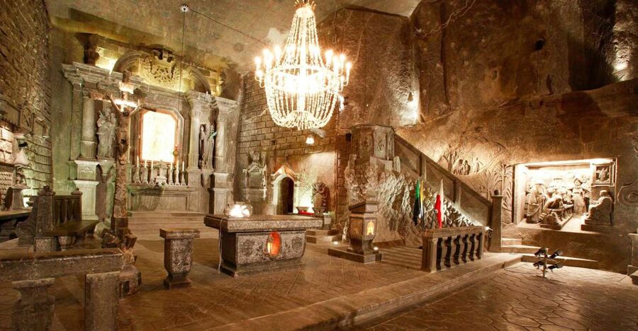 From Krakow: Half-Day Salt Mine and Schindler's Factory Tour - A useful pause in Podgórze