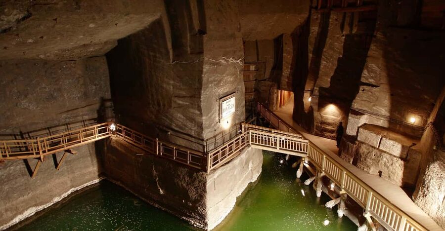 From Krakow: Salt Mine Guided Tour with hotel pick up - Why the Wieliczka Salt Mine is worth your half-day