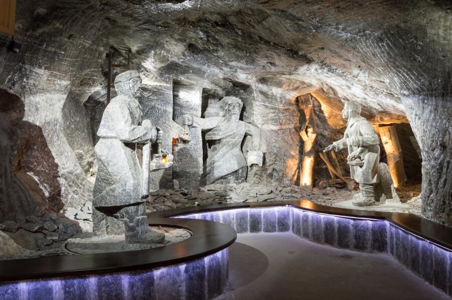 From Krakow: Wieliczka Salt Mine Guided Tour - Descending 380 steps into the historic mine