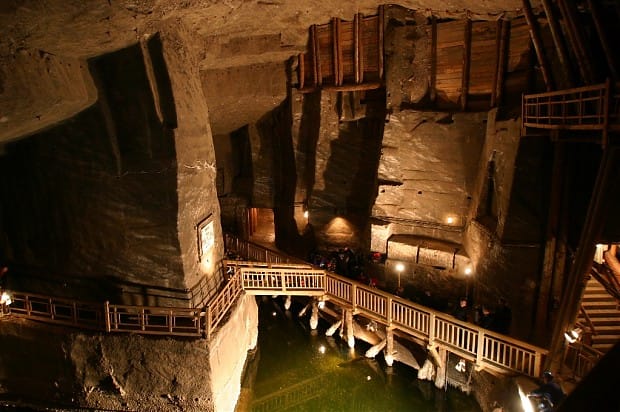 From Kraków: Wieliczka Salt Mine Guided Tour with Transport - Getting there from Kraków