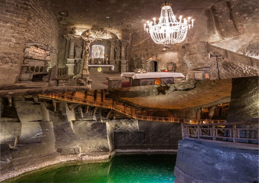 From Krakow: Wieliczka Salt Mine Small Group Guided Tour - The first 378 stairs set the pace