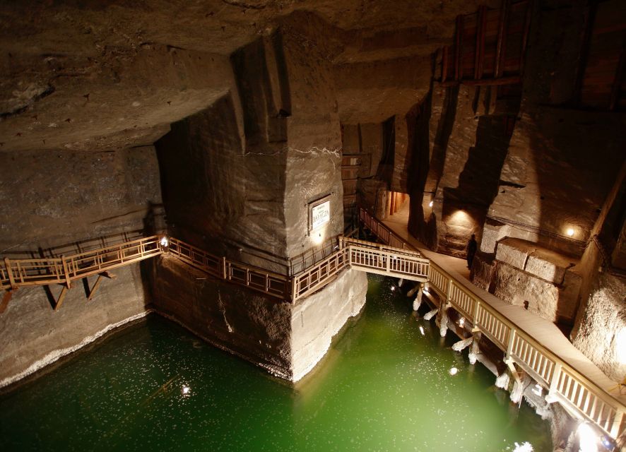 From Krakow: Wieliczka Salt Mine Tour - Entering Wieliczka and starting the descent