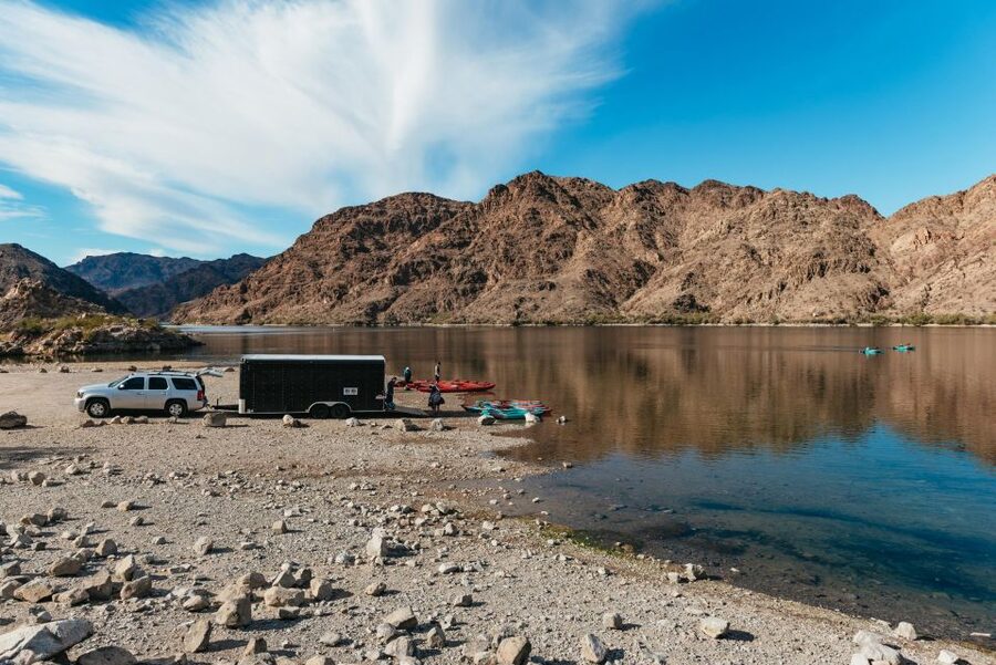 From Las Vegas: Emerald Cave Guided Kayaking Tour - From Las Vegas lights to Willow Beach