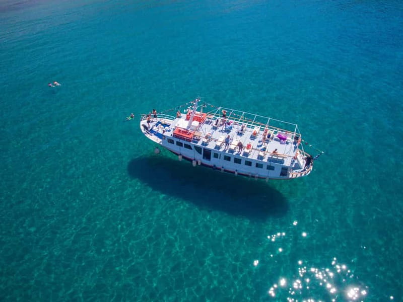 From Naxos: Koufonisia Boat Cruise and Rina's Cave w/ Lunch - Key points at a glance