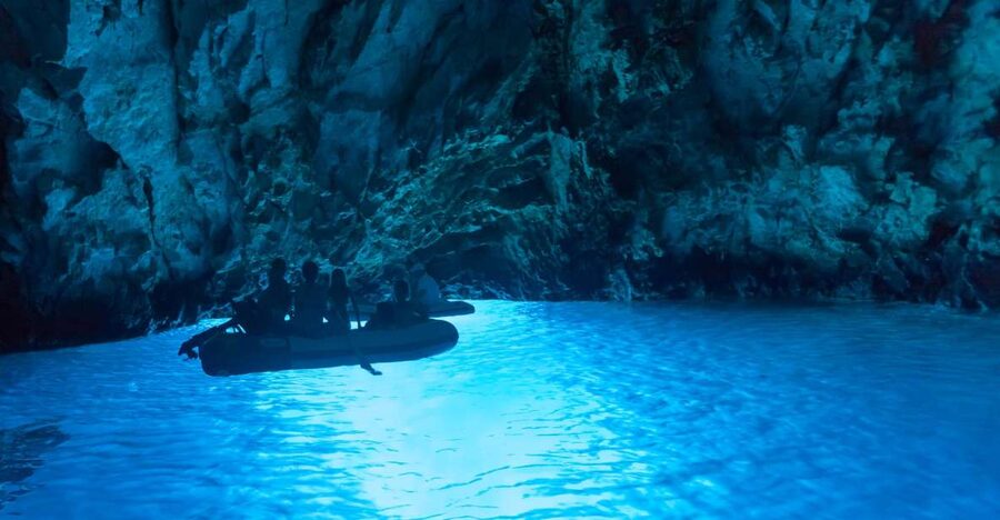 From Omis: Blue Cave & 5 Island Speedboat Tour - The Omiš to Split transfer needs attention