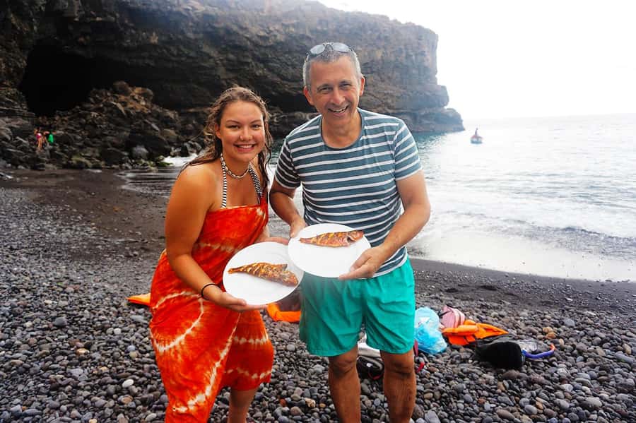 From Praia: Boat Trip, Snorkeling, Cave & BBQ on the Beach - Guides, language, and the human side