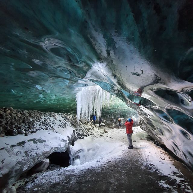 From Reykjavik 2-Day South Coast Tour with Blue Ice Cave - Reykjavík to Seljalandsfoss and Gljúfrabúi