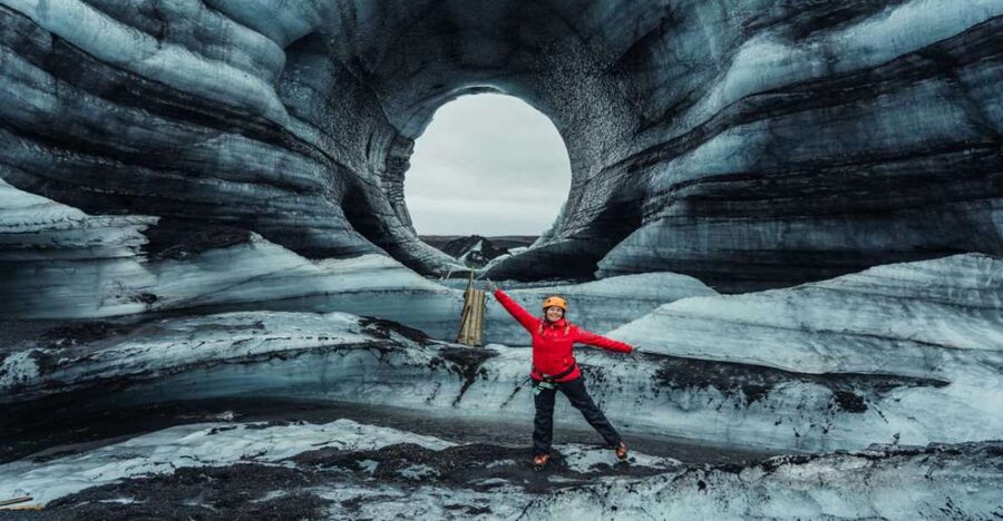 From Reykjavík: Katla Ice Cave and South Coast Tour - The early bus ride from Reykjavík
