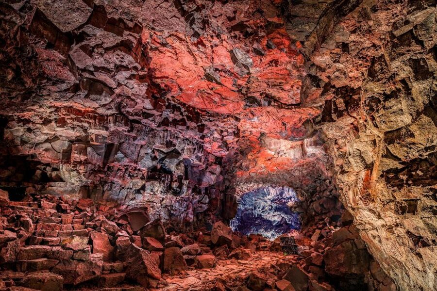 From Reykjavik: Raufarhólshellir Lava Tunnel by Bus - What you see inside the tunnel