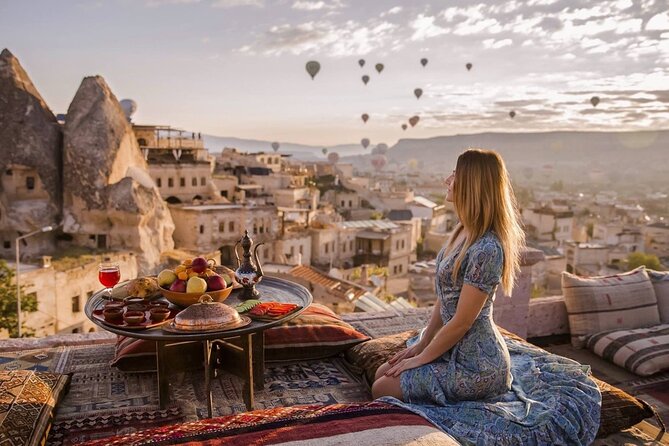 Full Day Cappadocia Tour( Red Tour + Underground City ) - Starting above the fairy chimneys at Göreme Panorama