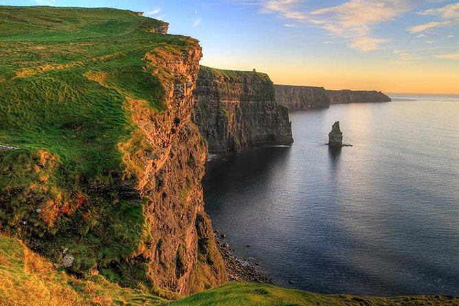 Galway to Cliffs of Moher, Aillwee Cave & Dunguaire Castle Tour - Dunguaire Castle and the first Galway Bay views