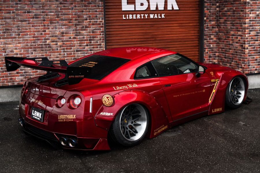 GT-R35 800hp Club Membership - secret underground car meet - Who will enjoy this most