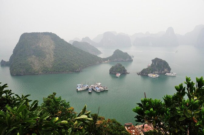 Halong Bay 2 Days 1 Night Traditional Boat - Key points before you reserve