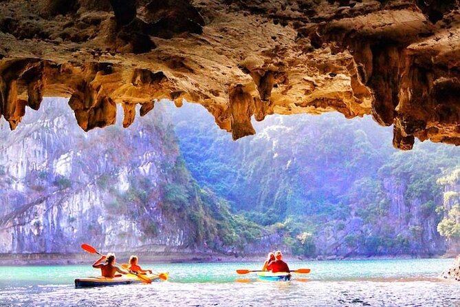Halong Bay Day Tour By Diamond Era Cruise,Titop,Sung Sot & kayak - Sung Sot Cave and its steep stairway