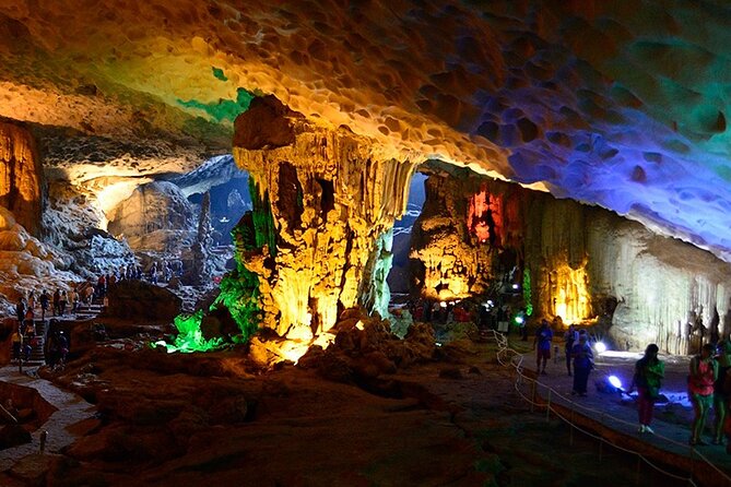 Halong Bay Day Tour By Diamond Era Cruise,Titop,Sung Sot & kayak - Sunset tea and the ride back to Hanoi