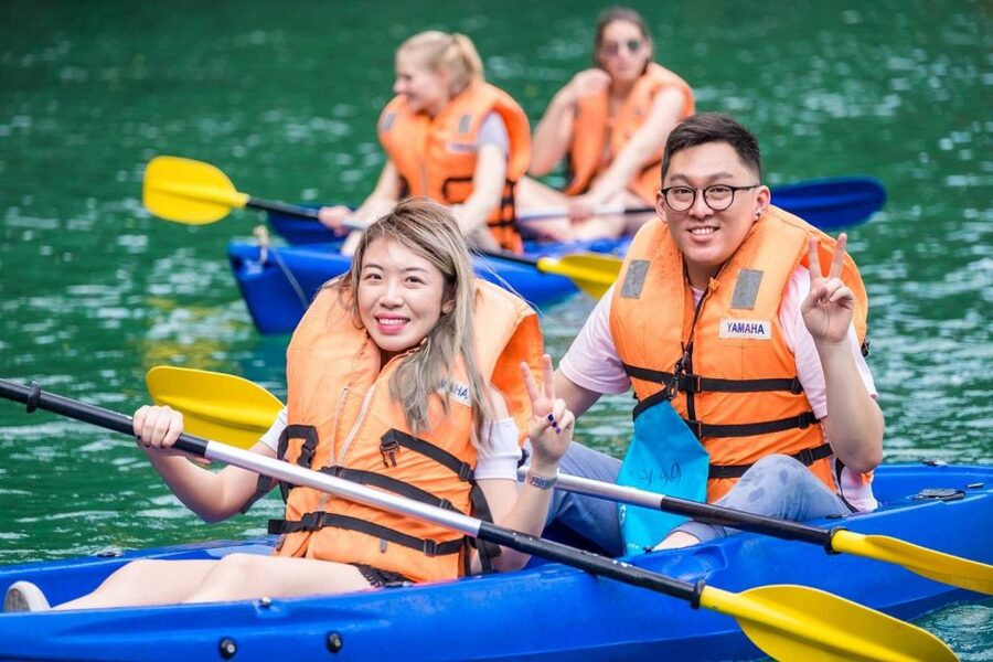 Hanoi: Halong Bay Day Trip with Titop Island, Cave, & Kayak - Final verdict: a busy day with a lot packed in
