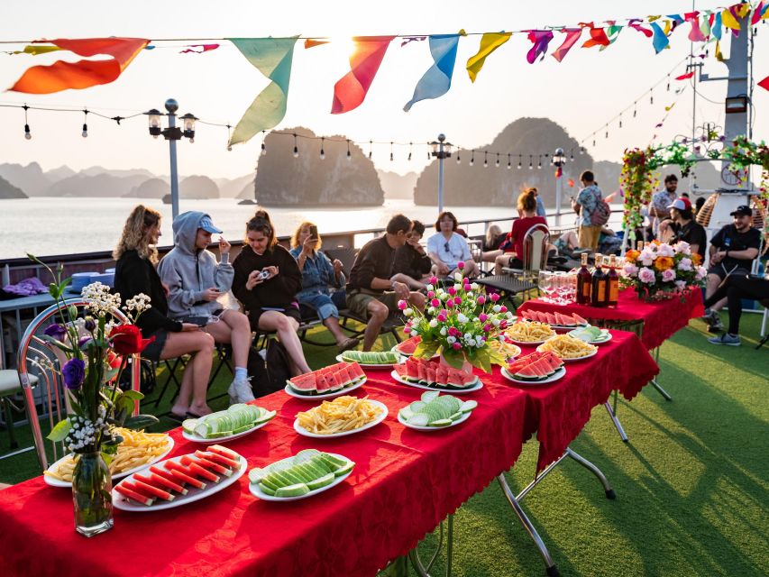 Hanoi: Halong Bay Day Trip with Titop Island, Cave, & Kayak - Who should book this day trip?
