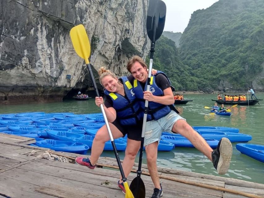 Hanoi: Islands & Caves Ha Long Cruise with Lunch & Kayaking - Thien Cung Cave gives the day its drama