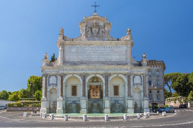 Hidden Gems & Rome Catacomb Semi Private Tour by golf cart - Aurelian Walls and the city gates