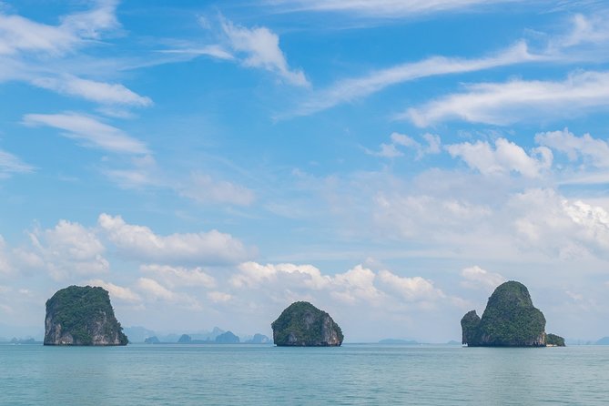 Hong by Starlight: Sea Cave Kayaking and Loy Krathong Floating - Panak Island and the first cave passage