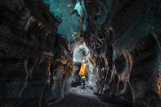 Ice Cave by Katla Volcano Super Jeep Tour from Vik - Who Should Book This Experience?