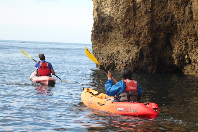 Kayak tour in Lagos to visit the caves. - Starting at Cais da Solaria in Lagos