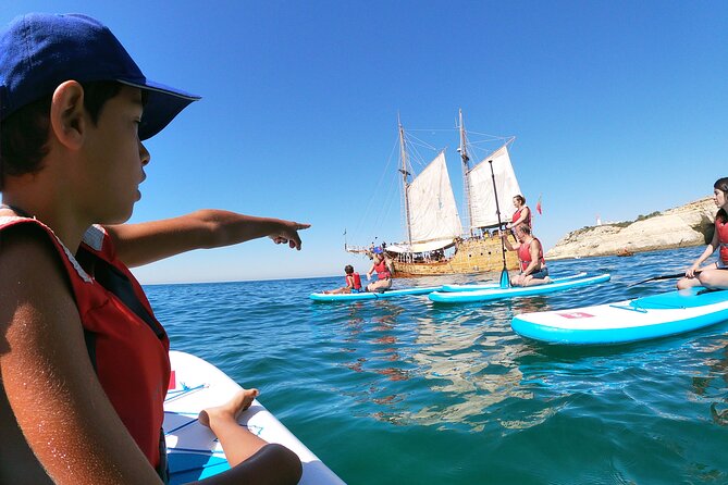 Kayaking to Benagil Cave, Small group guided by a local native - Dealing with crowds, boats, and weather