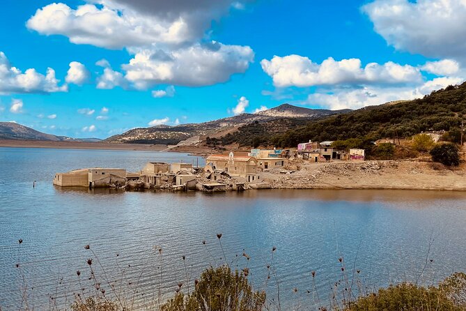 Knossos & Lasithi Plateau: Zeus Cave,Villages, Olive Oil Tour - Mochos: finish with village life