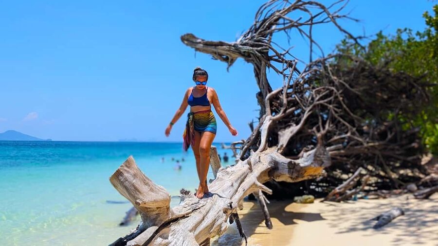 Koh Lanta: 4 Islands, Emerald Cave & Koh Kradan by Longtail - First snorkeling stop at Koh Chueak or Koh Maa