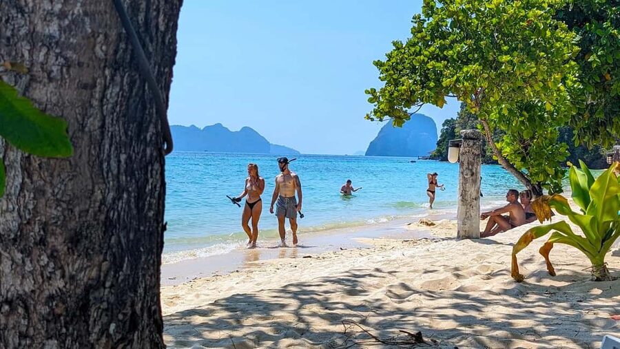 Koh Lanta: 4 Islands, Emerald Cave & Koh Kradan by Longtail - Food, equipment, and what to pack