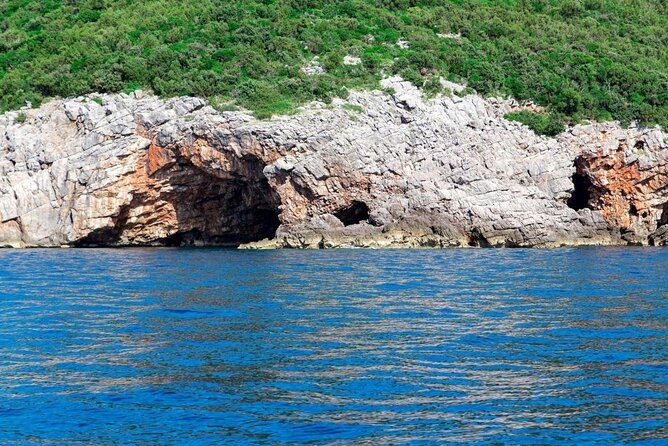Kotor: Blue Cave, Submarine Base and Lady of the Rocks Tour - Key points at a glance