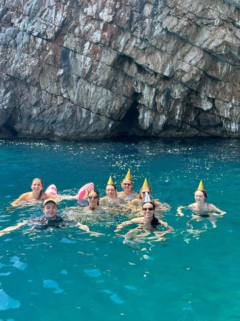 Kotor: Our Lady of the Rocks and Blue Cave Group Boat Tour - Leaving Park Slobode and crossing toward Perast