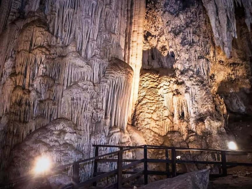 Krabi: Railay Phra Nang & Diamond Cave Sunset Plankton Tour - Railay free time and the best sunset view