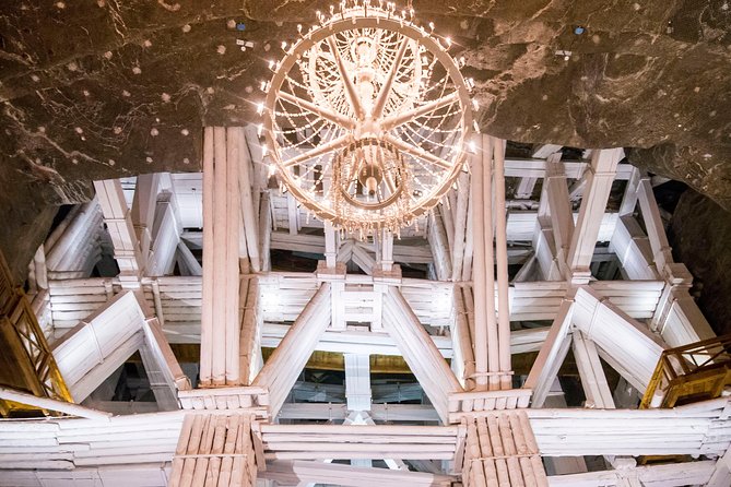 Krakow to Wieliczka: Salt Mine Guided Tour with Ticket & Transfer - The journey from Krakow to Wieliczka
