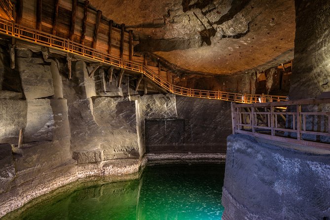 Krakow to Wieliczka: Salt Mine Guided Tour with Ticket & Transfer - Pickup, group size, and communication