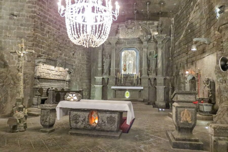 Krakow: Wieliczka Salt Mine Guided Tour - St. Kinga’s Chapel, the tour’s main event