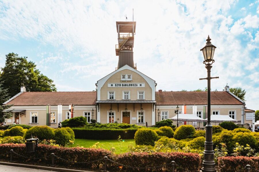 Krakow: Wieliczka Salt Mine Tour with Entry Ticket - Why Wieliczka Salt Mine is worth your Krakow time