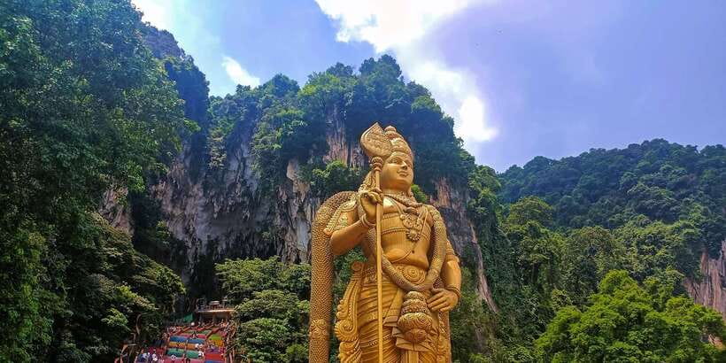 Kuala Lumpur: Batu Caves, Ramayana Caves & Kanching Falls - Walking through Kanching Rainforest Reserve