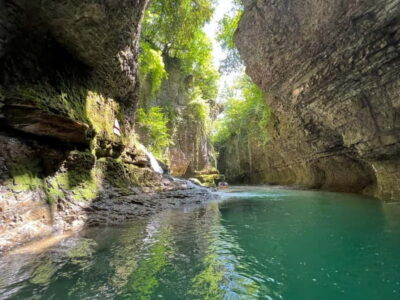 Kutaisi: Martvili & Okatse Canyons & Prometheus Cave Tour