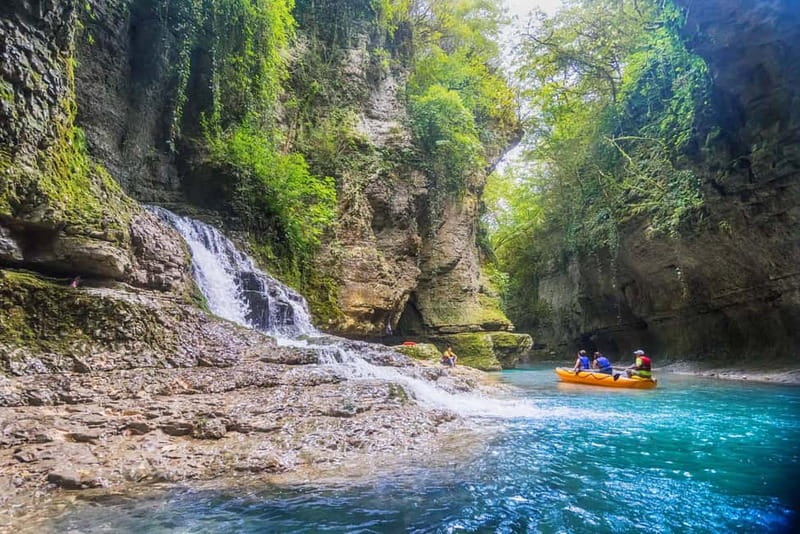 Kutaisi: Prometheus Cave & Martvili Canyon Guided Tours - Martvili Canyon and its 700-meter walking circuit