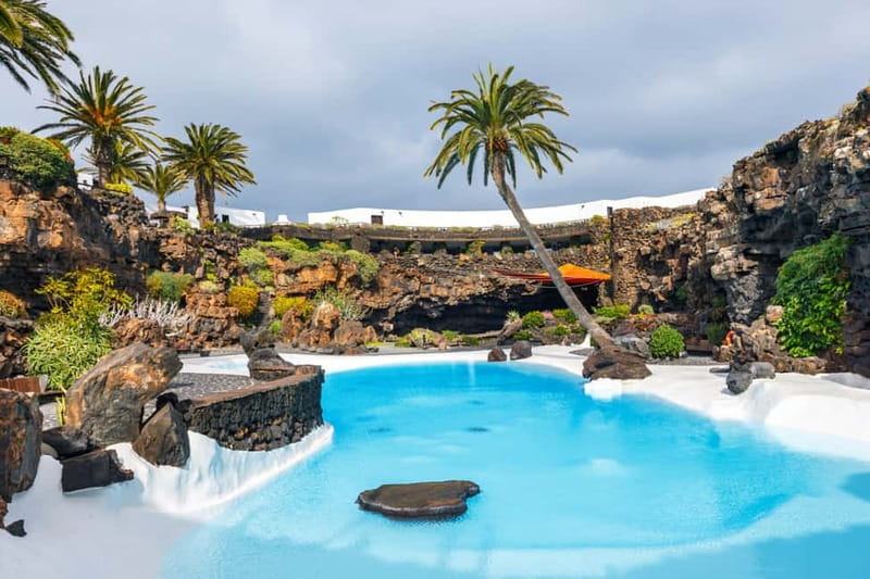 Lanzarote: Timanfaya Park, Jameos Agua, & Cueva Verdes Tour - Should you book the Lanzarote volcano and cave tour?