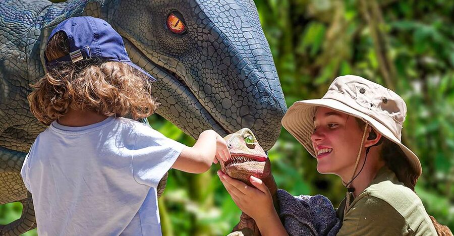 Mallorca: Dinosaurland and Caves of Hams Combined Ticket - Blue Cave: films, history, and Genesis