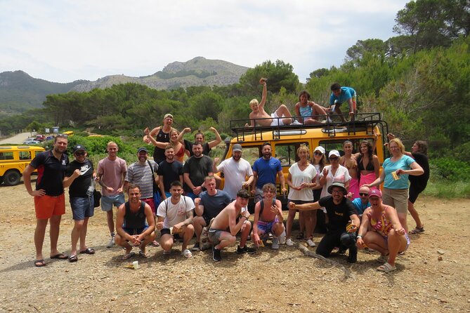 Mallorca: Kayaking, Sea Cave, Cliff Jumping & Snorkel Tour - Snorkeling for the sunken treasure