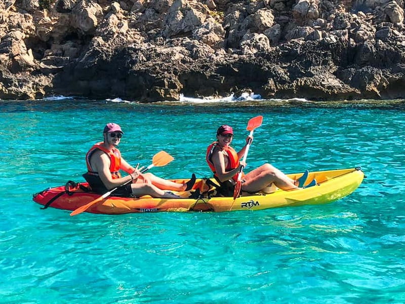 Mallorca: Sea Caves Kayaking Tour, Snorkeling & Snack - Getting there and preparing well