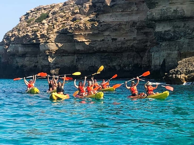 Mallorca: Sea Caves Kayaking Tour, Snorkeling & Snack - The snack stop and what you actually get