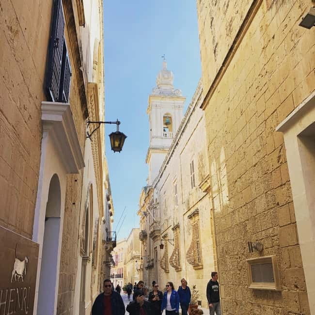 Malta: 5 hr Vintage Bus Tour - Mdina & Blue Grotto inc. food - Siġġiewi and the included Maltese food