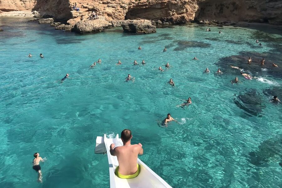 Malta: Gozo, Comino, Blue & Crystal Lagoon, & Caves Cruise - Who will enjoy this cruise most